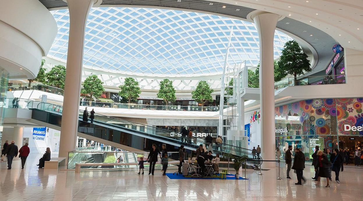 Guide shopping duty-free de Nantes : le meilleur endroit pour acheter des marques de créateurs, des cosmétiques et du vin !