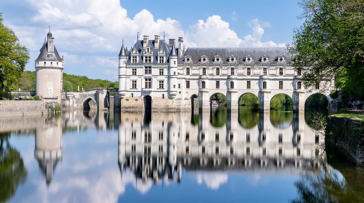 Découvrez Nantes en voiture : les 5 plus beaux itinéraires en voiture pour un voyage plein de surprises